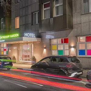 **** Hotel Wyndham Garden Centre Koenigsallee Germania